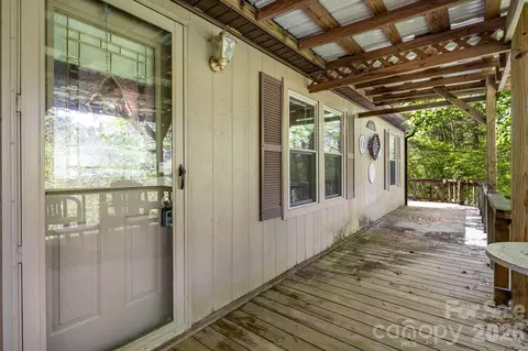 101 Serenity Ln, Clyde, NC 28721 photo 5