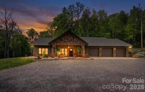 183 Mayfly Ct, Spruce Pine, NC 28777