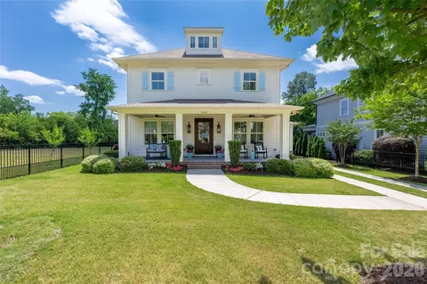 5422 Closeburn Rd, Charlotte, NC 28210