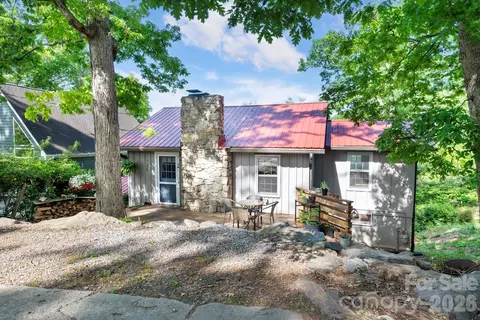 126 Maney Ave, Asheville, NC 28804