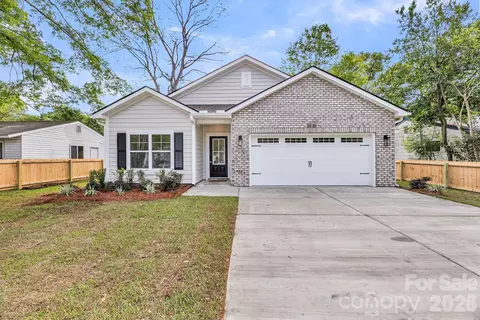 344 Kelly Ave, Mooresville, NC 28115