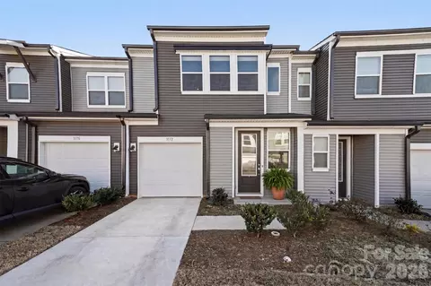 3132 Hutton Gardens Ln, Charlotte, NC 28269