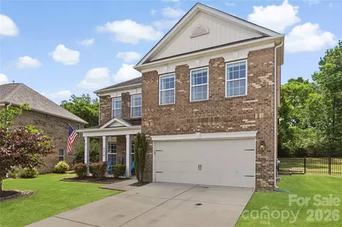 572 Millstream Dr, Rock Hill, SC 29732