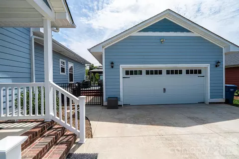Other - 1092 33rd Avenue Ne Loop NE, Hickory, NC 28601 photo 8 of 11