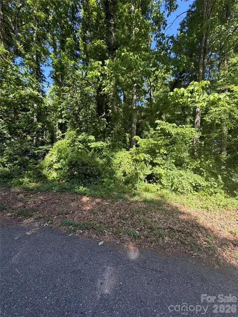 430 Florence Cir, Statesville, NC 28625