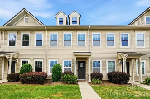 13596 Calloway Glen Dr, Charlotte, NC 28273