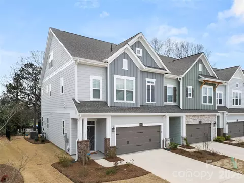 9021 Charles Francis Ln, Cornelius, NC 28031