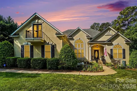 577 Normandy Rd, Mooresville, NC 28117