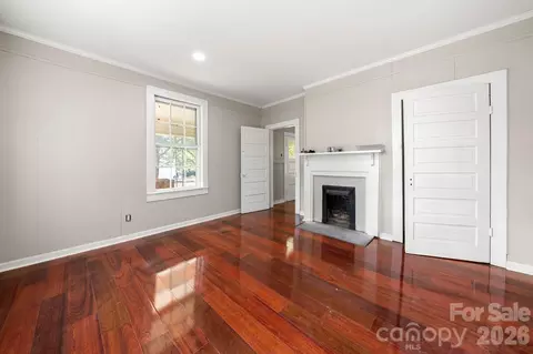 224 Bush St, Gastonia, NC 28056