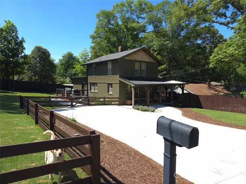 152 Florida Ave, Forest City, NC 28043