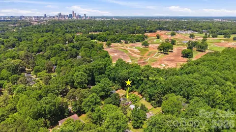 2431 Arnold Dr, Charlotte, NC 28205