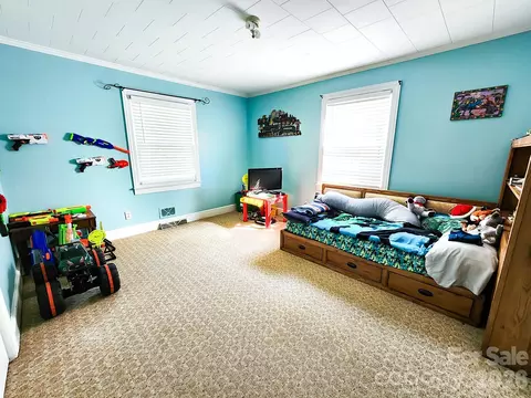 Bedroom - 1399 Ruby Spencer St, Newton, NC 28658 photo 2 of 5