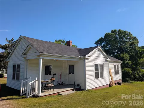1365 Yancey St, Lancaster, SC 29720