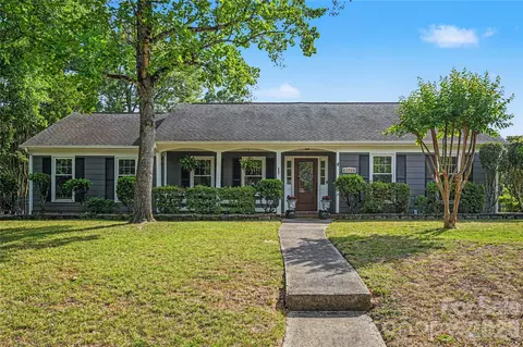 7319 Chatterbird Ct, Charlotte, NC 28226