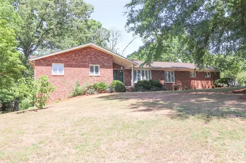 112 Forest Ne Ave NE, Valdese, NC 28690