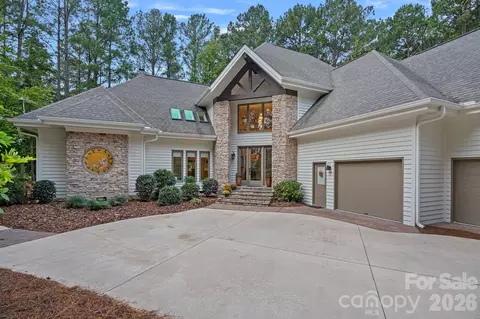 176 Yadkin Falls Rd, New London, NC 28127
