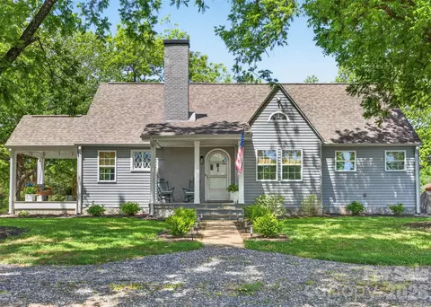 581 Hicks Creek Rd, Troutman, NC 28166