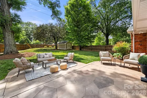 748 Stanfield Dr, Charlotte, NC 28210