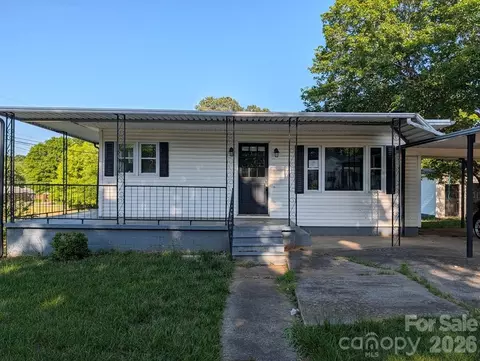 1903 Lynnwood Dr, Statesville, NC 28677