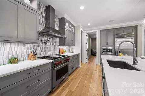 Kitchen - 6039 Chimney Bluff Rd, Lancaster, SC 29720 photo 2 of 3