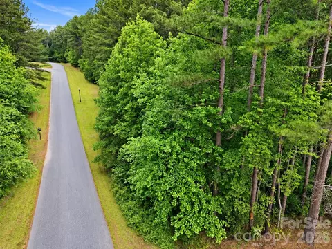 6020 Plantation Pointe 91 Dr #91, Granite Falls, NC 28630