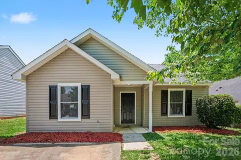 1610 Forest Stream Ct, Charlotte, NC 28213