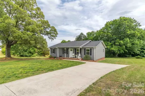 6925 S Nc Highway 150 Hwy, Lexington, NC 27295