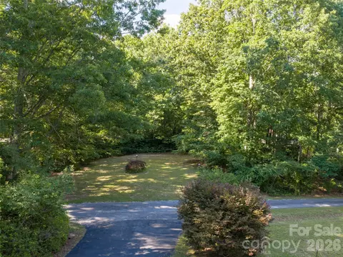0 Mountain Laurel Ln, Fletcher, NC 28732