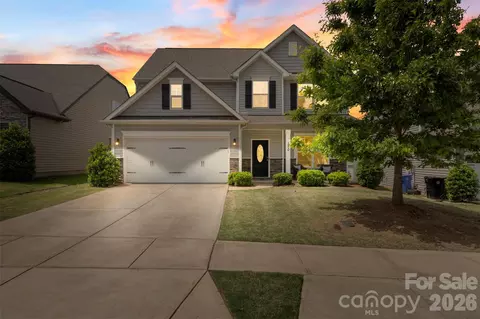 150 Suggs Mill Dr, Mooresville, NC 28115