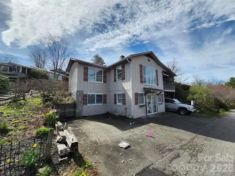 316 Snowshoe Loop, Newland, NC 28657