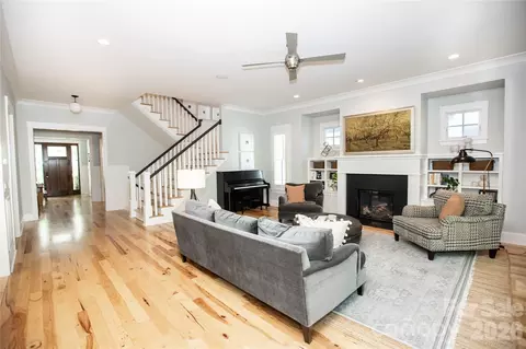 Living - 624 James Alexander Way, Davidson, NC 28036 photo 2 of 5