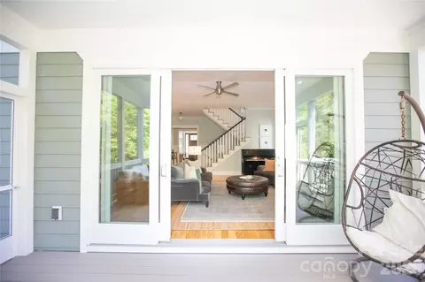 Exterior - 624 James Alexander Way, Davidson, NC 28036 photo 7 of 9
