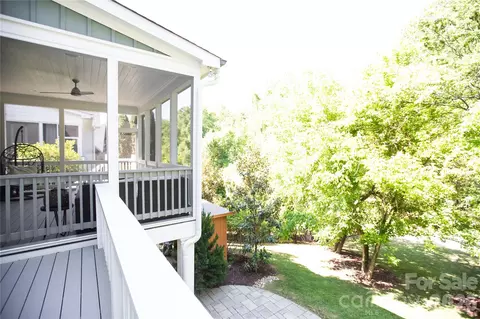 Exterior - 624 James Alexander Way, Davidson, NC 28036 photo 8 of 9