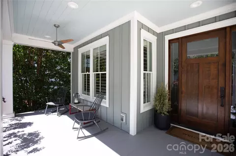 Exterior - 624 James Alexander Way, Davidson, NC 28036 photo 2 of 9