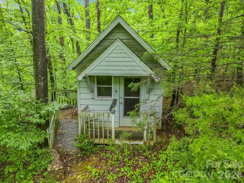 Exterior - 57 Tate Ln, Tryon, NC 28782 photo 6 of 6