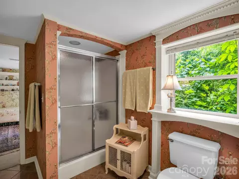 Bath - 57 Tate Ln, Tryon, NC 28782 photo 5 of 6