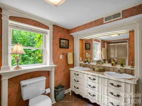 Bath - 57 Tate Ln, Tryon, NC 28782 photo 4 of 6