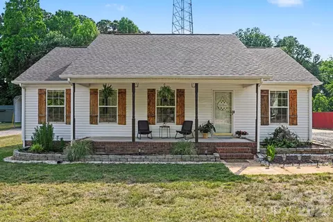 8664 Red Rd, Rockwell, NC 28138