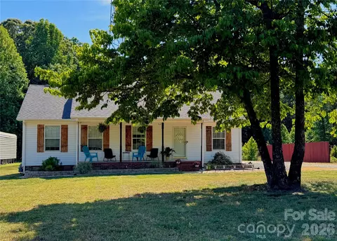 8664 Red Rd, Rockwell, NC 28138