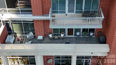 435 S Tryon 504 St #504, Charlotte, NC 28202