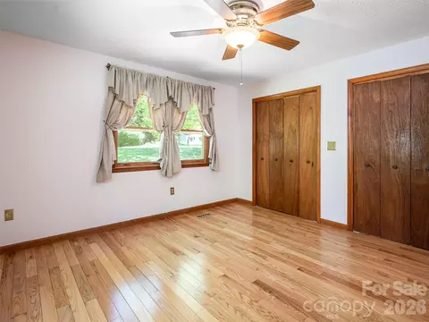 Bedroom - 146 Fairmont Rd, Candler, NC 28715 photo 4 of 6