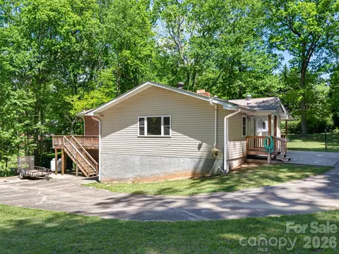 Exterior - 146 Fairmont Rd, Candler, NC 28715 photo 10 of 14