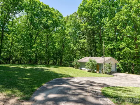 Exterior - 146 Fairmont Rd, Candler, NC 28715 photo 13 of 14