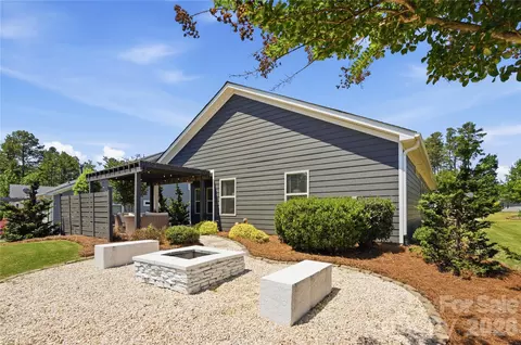 Exterior - 1146 Ellington Downs Way, Monroe, NC 28110 photo 3 of 5