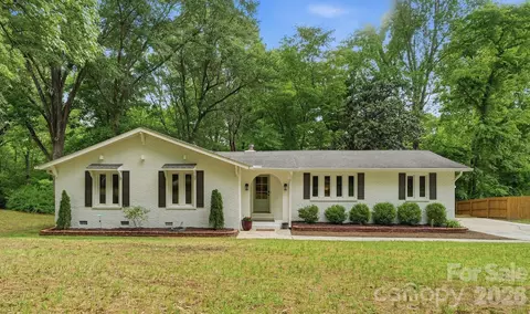 6535 Summerlin Pl, Charlotte, NC 28226