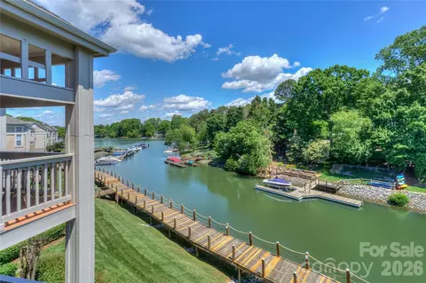 104 Pier 33 312 Dr #312, Mooresville, NC 28117