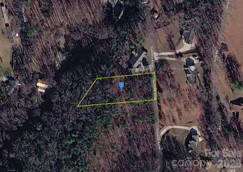 19 Skyland Dr, Sylva, NC 28779