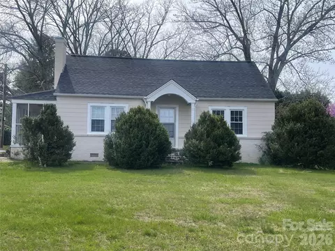 2490 Connelly Springs Rd, Granite Falls, NC 28630