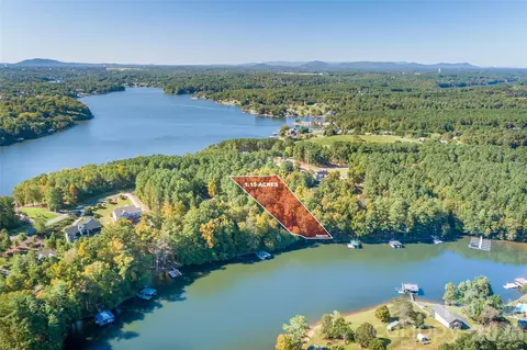 6128 Plantation Pointe 70 Dr #70, Granite Falls, NC 28630