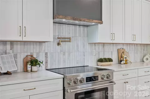 Kitchen - 460 Riddle Mill Rd, Clover, SC 29710 photo 2 of 3